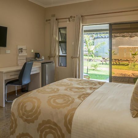 Manna Resorts Harare Exterior photo